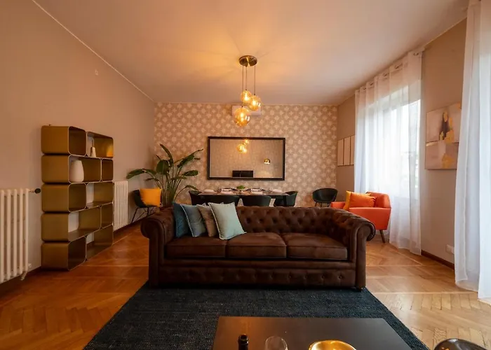 아파트 Luxury Center - Next To The Sea- Aria Condizionata - Free Parking *