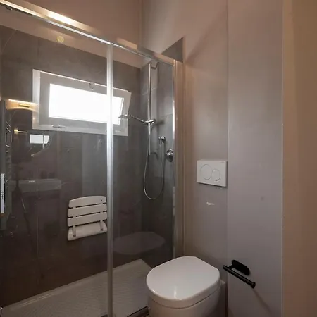 Luxury Center - Next To The Sea- Aria Condizionata - Free Parking Appartamento Rapallo